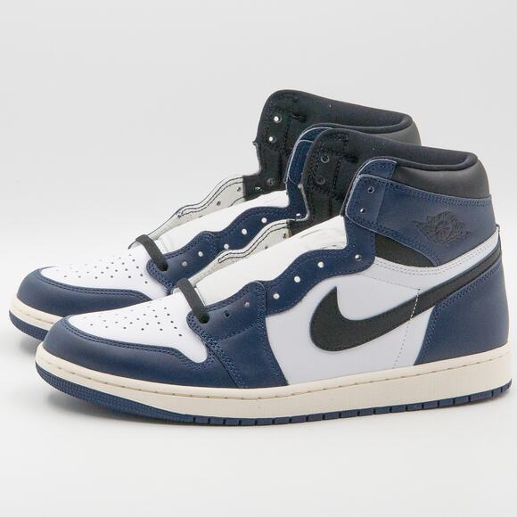 Jordan 1 High OG Midnight Navy Sz 13M DS DZ5485-401